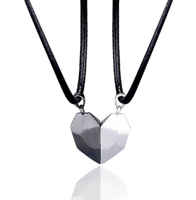 Magnetic Heartbeat Couple Necklace