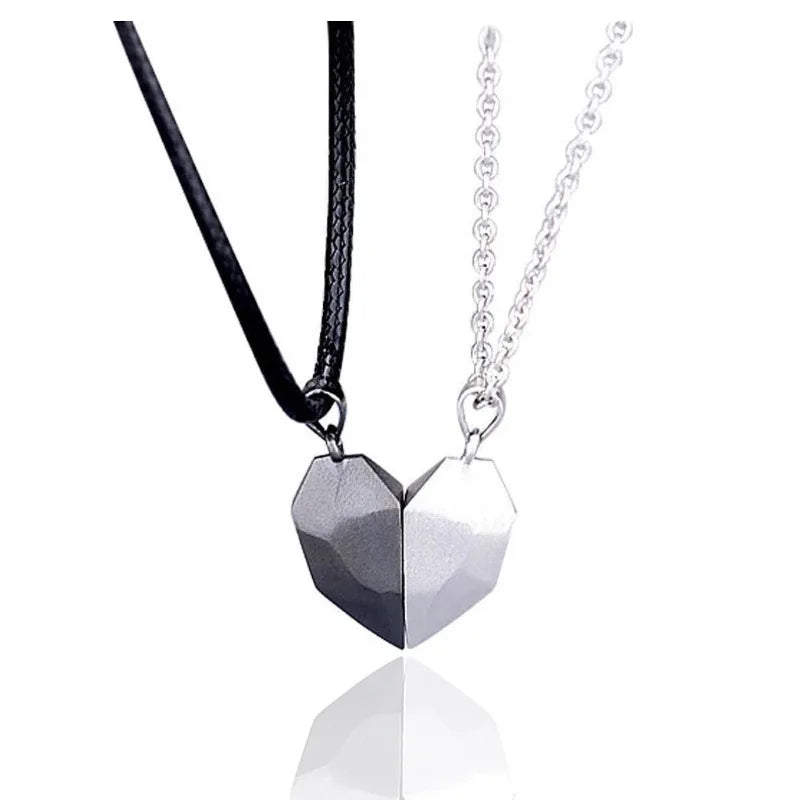 Magnetic Heartbeat Couple Necklace