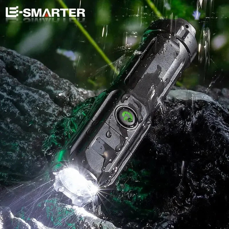 UltraBeam Tactical Zoom Flashlight