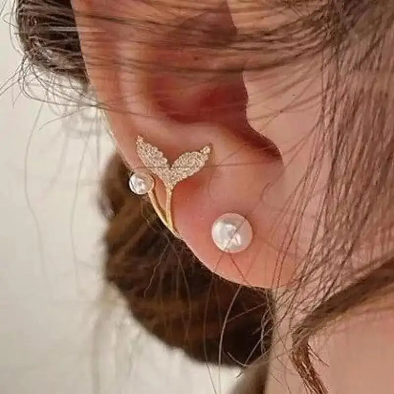 Korean Crystal Heart Earrings