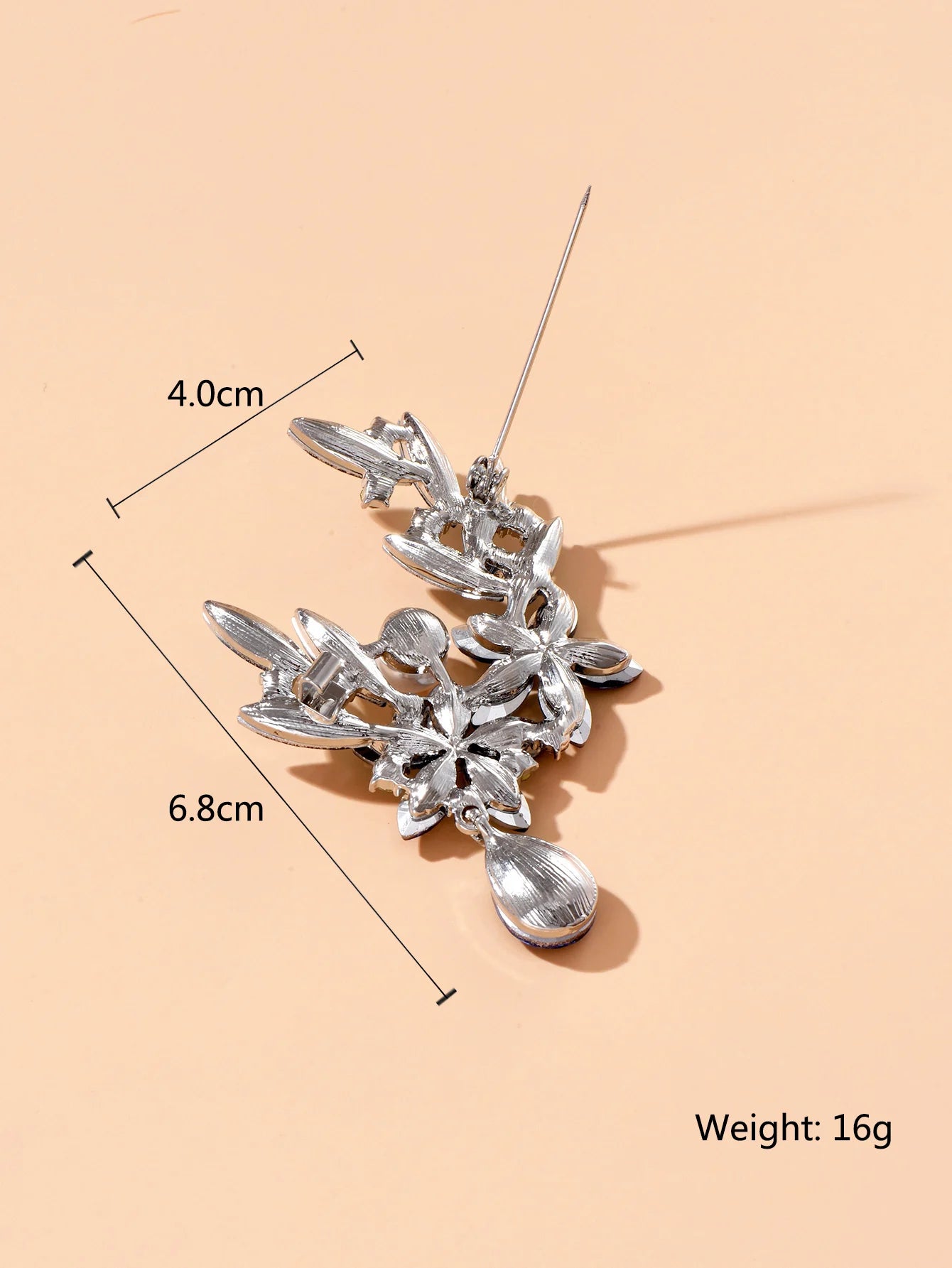 Trendy Floral Charm Brooch
