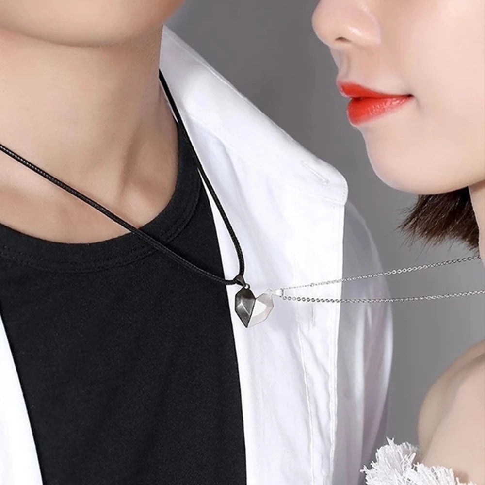 Magnetic Heartbeat Couple Necklace