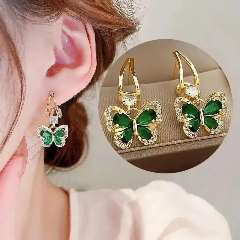 Korean Crystal Heart Earrings