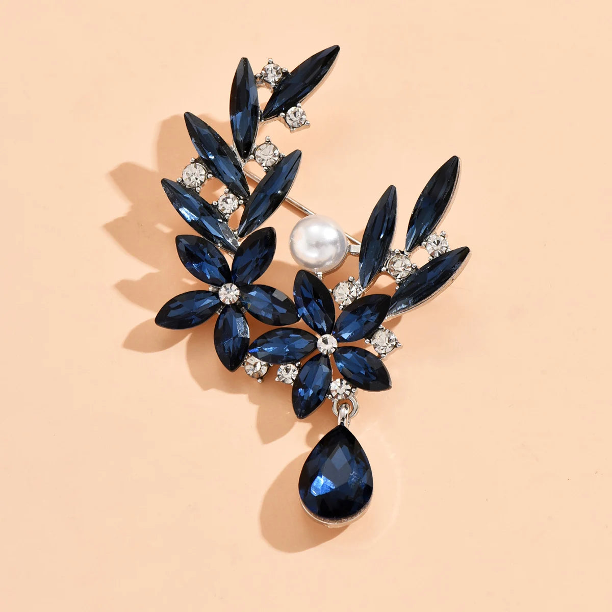 Trendy Floral Charm Brooch