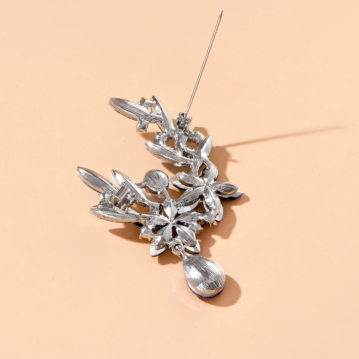 Trendy Floral Charm Brooch