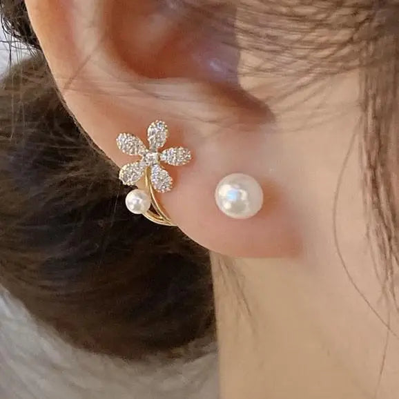 Korean Crystal Heart Earrings