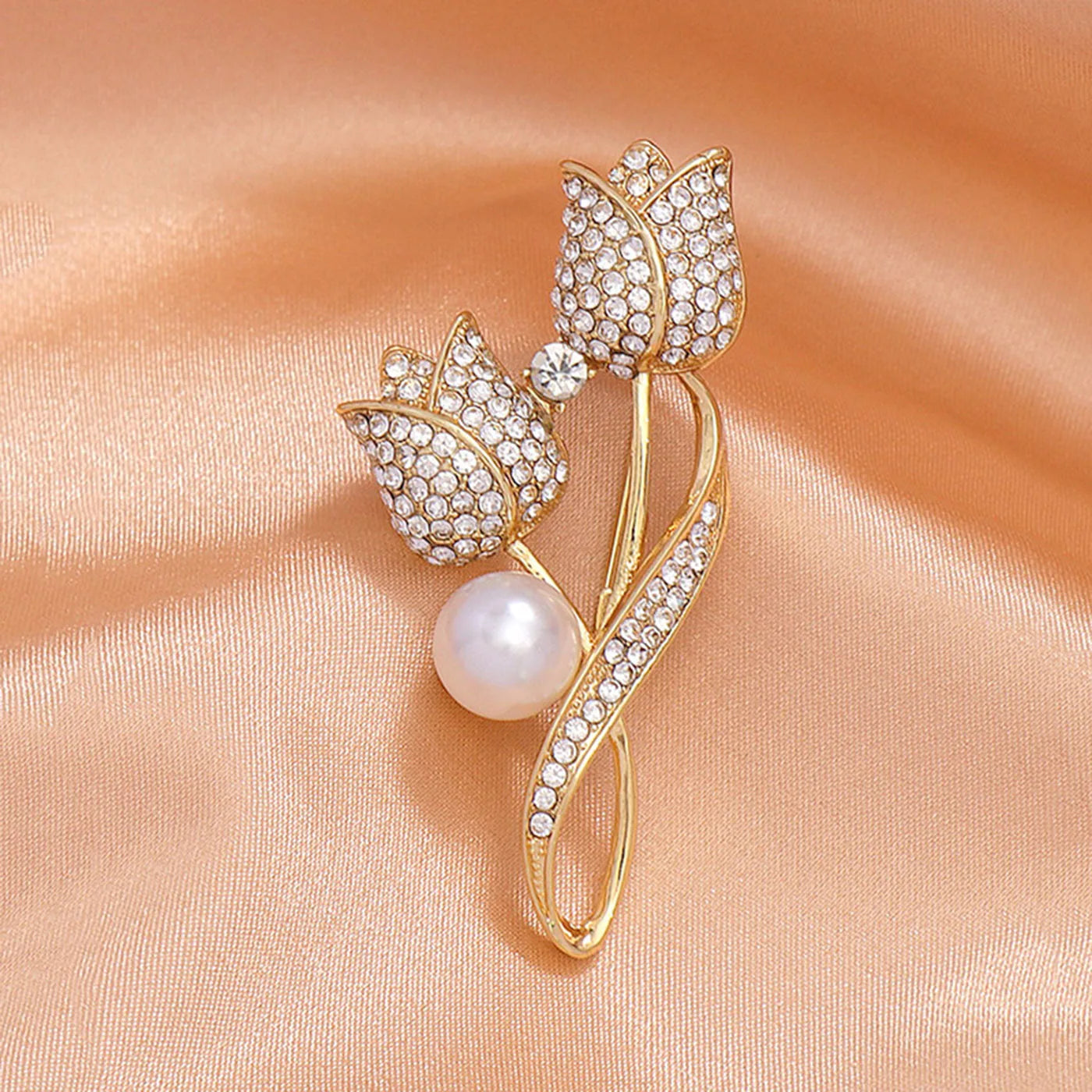 Trendy Floral Charm Brooch