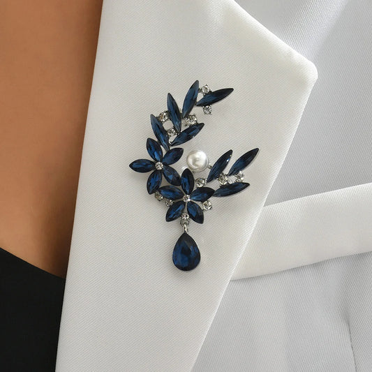 Trendy Floral Charm Brooch