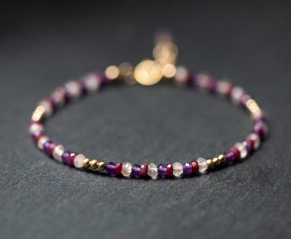 Amethyst Beaded Bracelet / February Birthstone / Aquarius & Pisces Zodiac